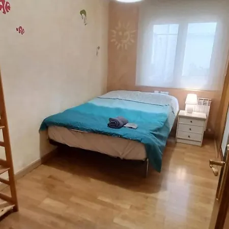 Con 3 Y Garaje A 10 Minutos De * 巴利亚多利德